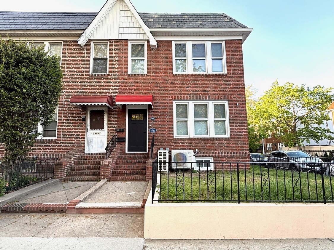 Foto principal - 39-47-47 50th Ave
