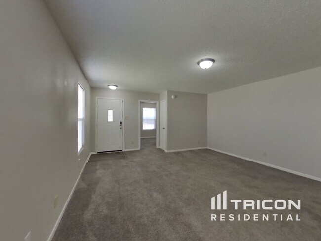 Foto del edificio - 2604 Woodfield Blvd