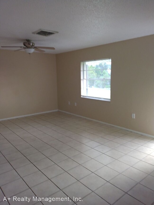 Building Photo - 2 br, 2 bath House - 5208 Deltona Blvd.