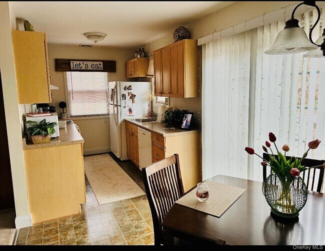 Foto del edificio - 2 Bridle Path Rd