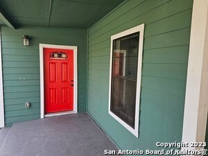 Foto del edificio - 2236 Burnet St