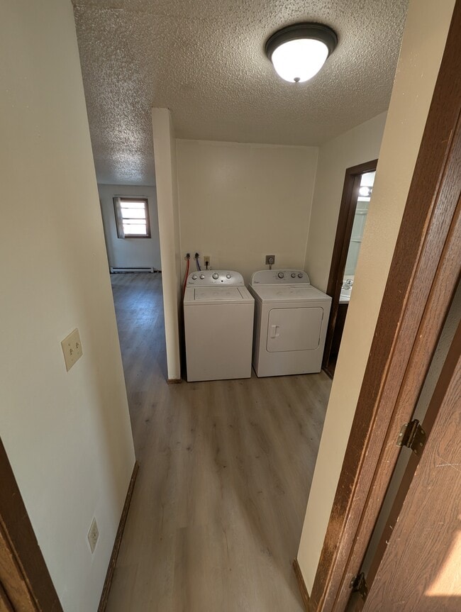 Building Photo - 1103 Campbell Dr