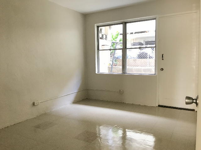 Building Photo - To register for the showing time below, note the 4 digit code: 4053 and click "APPLY NOW."(mobile...