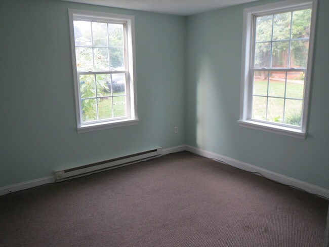 Bedroom - 27 Edison Rd