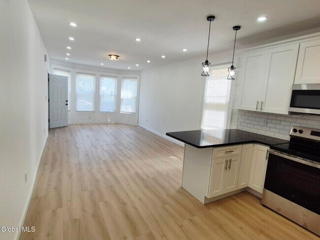 Foto del edificio - 445 5th Ave