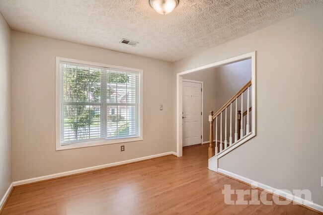 Building Photo - 2047 Ridgestone Landing SW