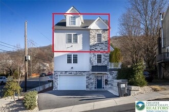 Building Photo - 803 Atlantic St