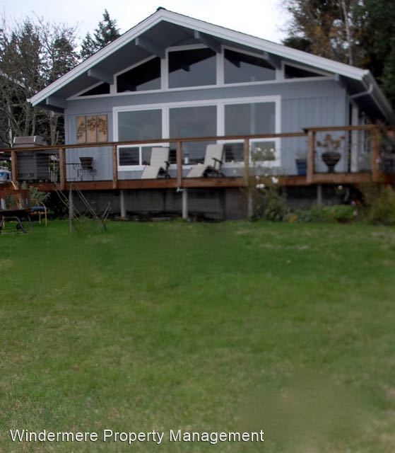 8281 NE Seaview Ave, Indianola, WA 98342 House Rental in Indianola