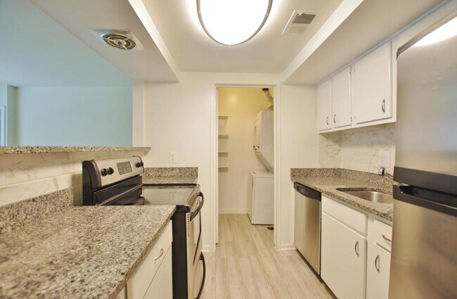 Foto del edificio - 8612 Walutes Cir
