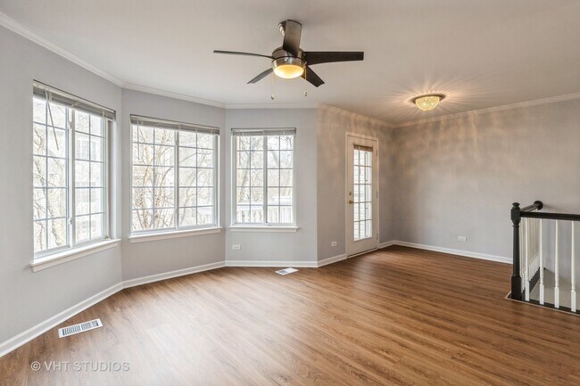 Foto del edificio - 255 W Treehouse Ln