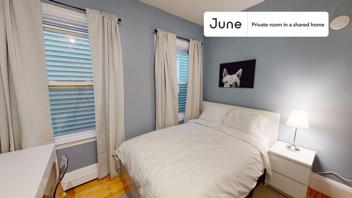 Private bedroom in 4 bed/1 bath Home - Private bedroom in 4 bed/1 bath Home