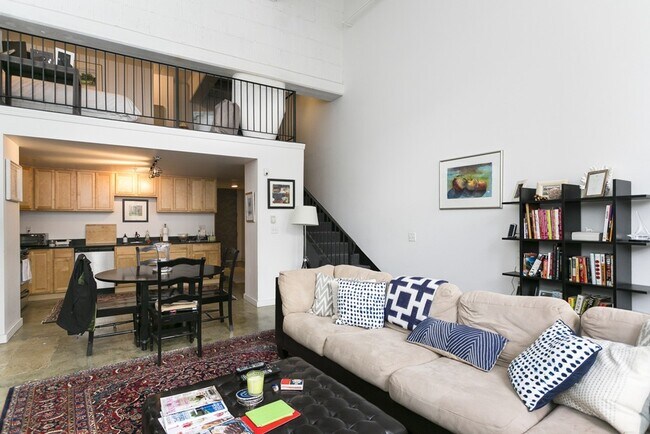Foto del edificio - 485-495 Harrison Ave