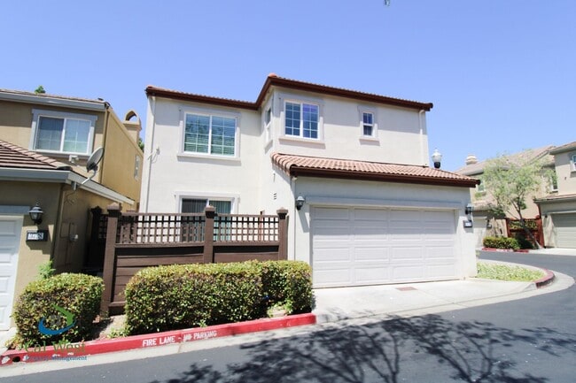 Photo - $4495 - Beautiful and Quiet 4Bd / 2.5Ba ho... House