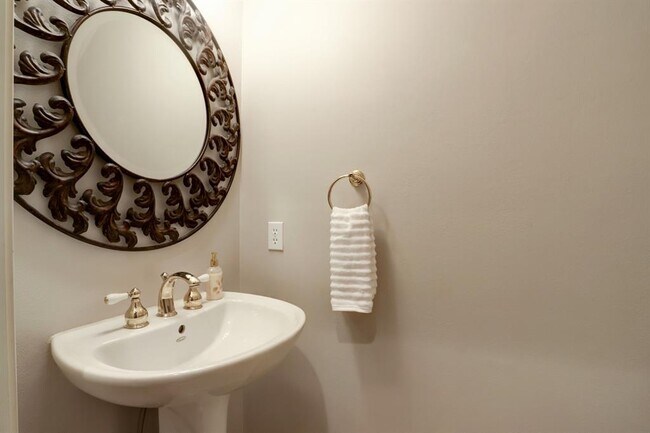 Foto del edificio - 6 Pembrook Ct