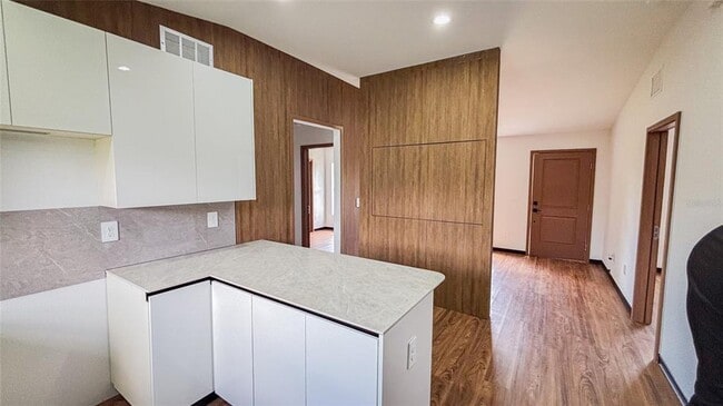 Building Photo - 5830 Virtudes St