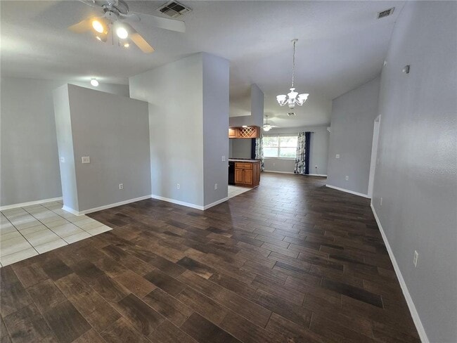 Building Photo - 3901 Laurel Branch Ct