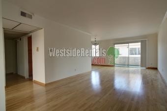 Foto principal - 5412 Lindley Ave