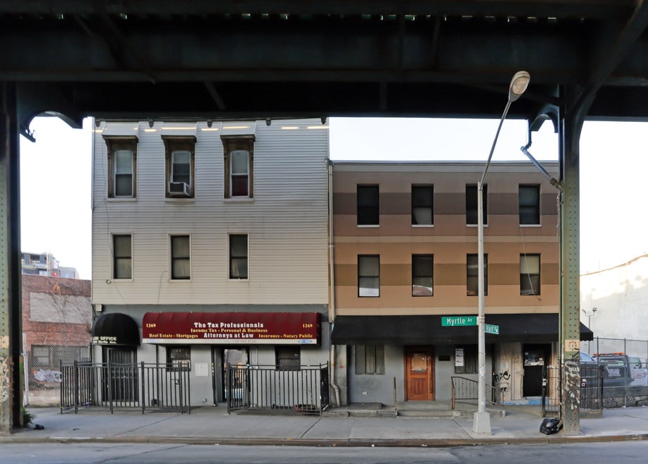 Moving to Ridgewood, NY? Learn about renting in Ridgewood