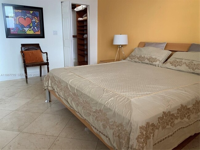 Foto del edificio - 185 SE 14th Terrace