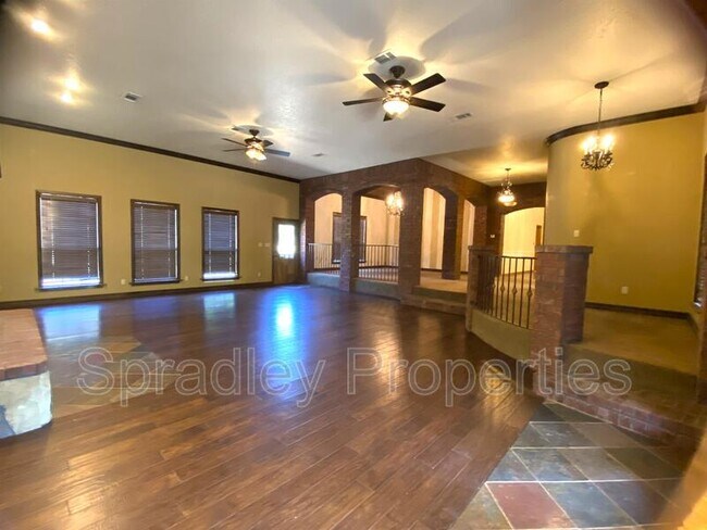 Foto del edificio - 1260 Great Oaks Dr