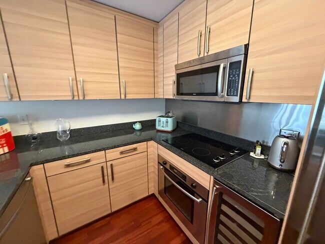 Foto del edificio - 1700 De Anza Blvd