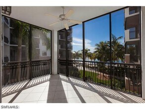 Building Photo - 10731 Mirasol Dr