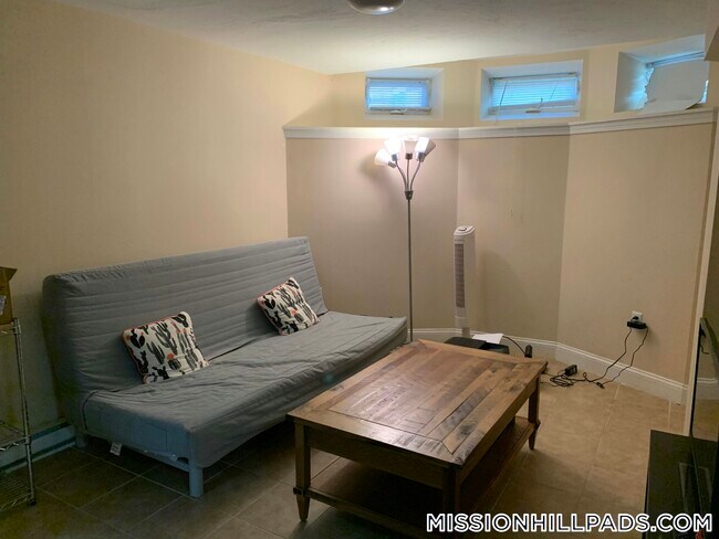 Building Photo - 891 Huntington Ave