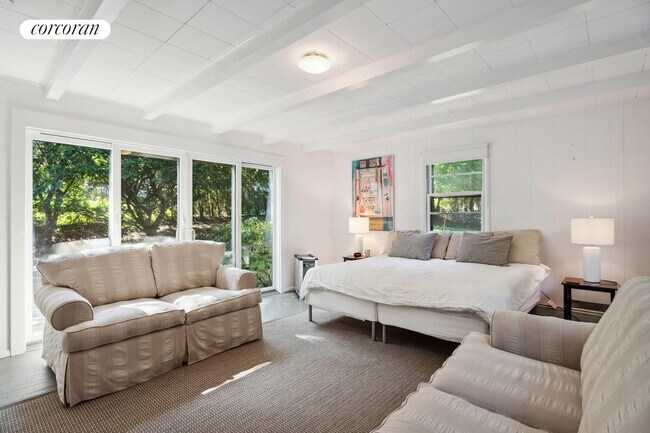 Foto del edificio - 126 Bay St