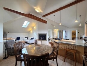 Building Photo - 4461 Waters St