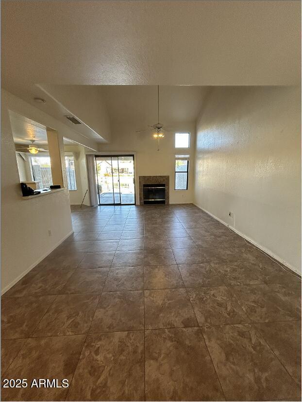 Building Photo - 624 S Crows Nest Dr