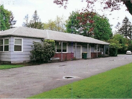 Primary Photo - 5455 SW Watson Ave