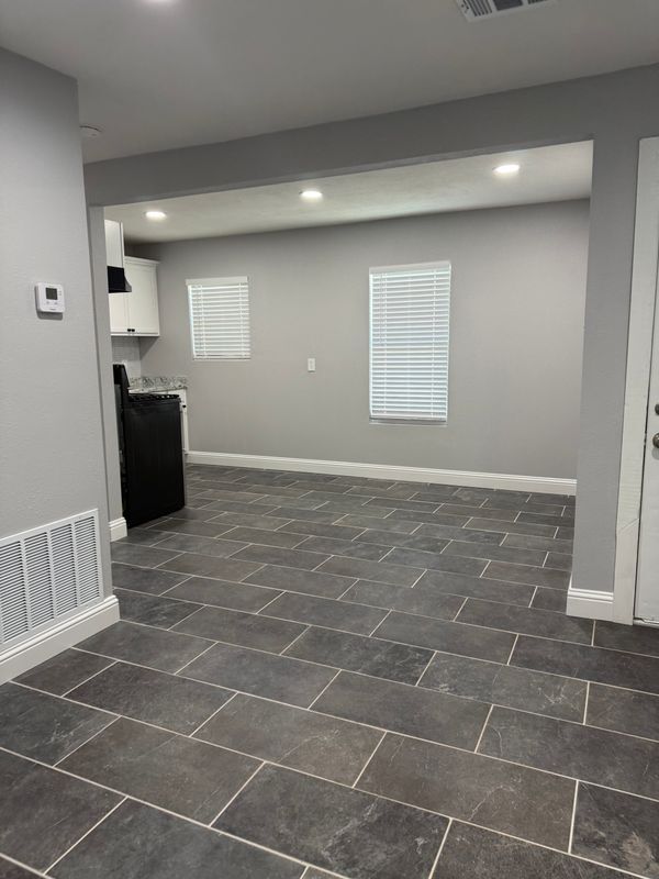 Foto del edificio - 4040 Neches St