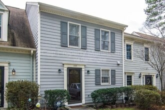 Building Photo - 1806 Township Cir