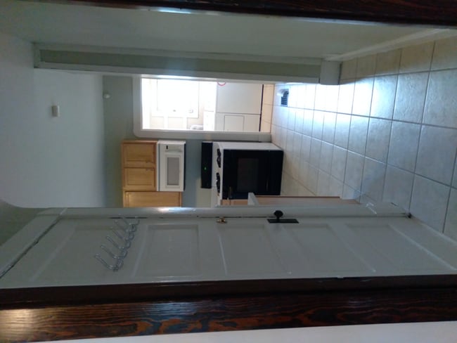 Foto del edificio - 2310 E 12th St