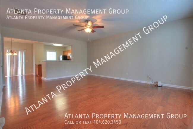 Foto del edificio - 2764 Deerwood Lane
