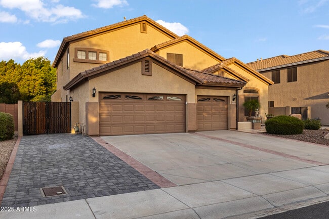 Building Photo - 26249 N 68th Ln