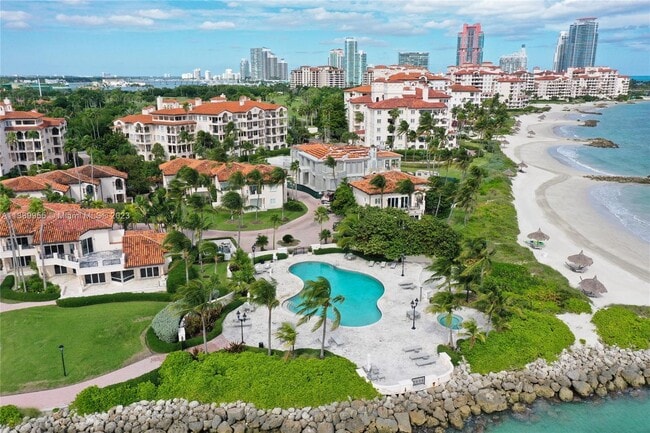Foto del edificio - 19133 Fisher Island Dr
