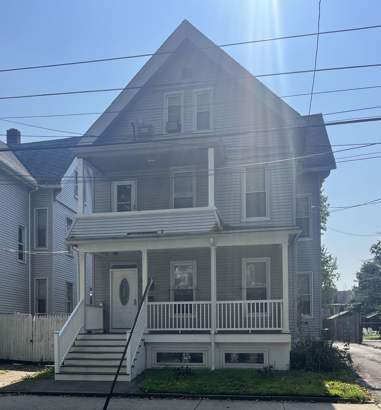 Primary Photo - 78 Orchard St