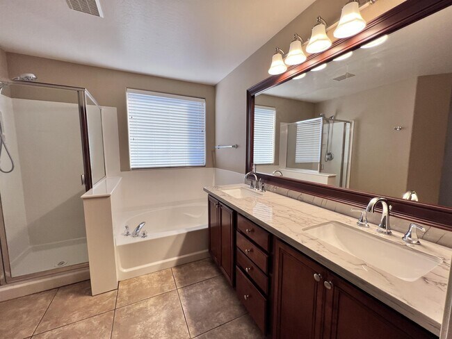 Foto del edificio - 4751 E Preserve Way