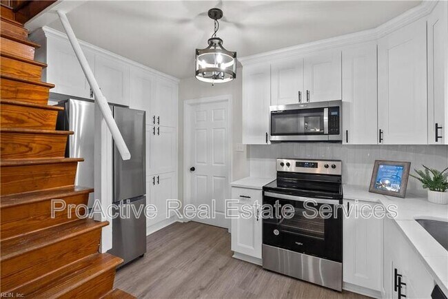 Foto del edificio - 3826 Abingdon Cir