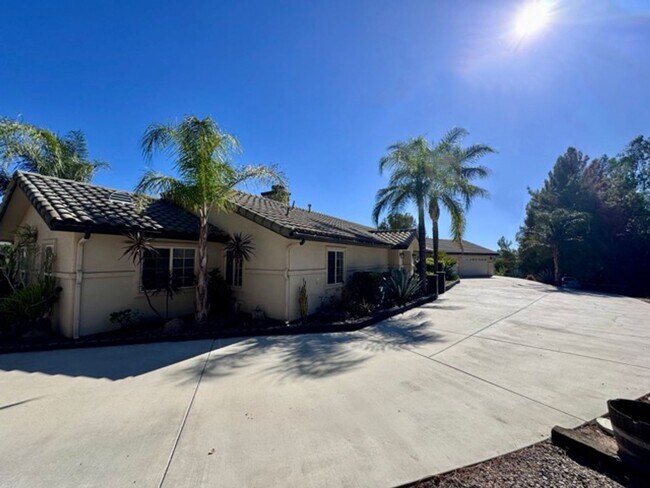 Building Photo - Welcome to this stunning upgraded ranch-st...