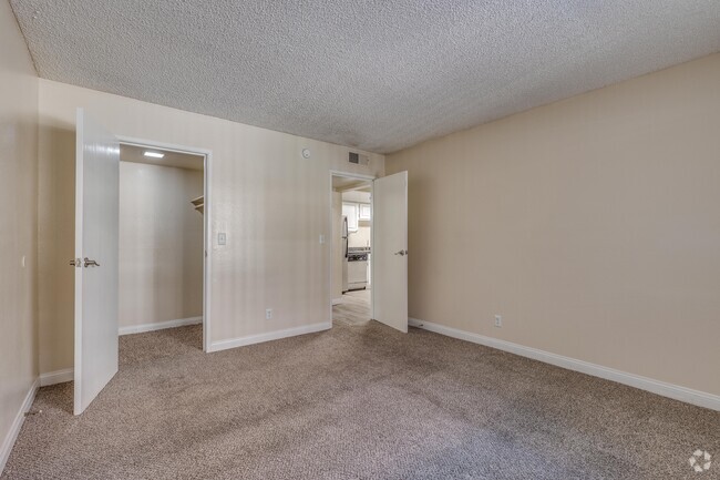 1 BR, 1 BA (Carson legacy) - 600 SF - Reno Villas