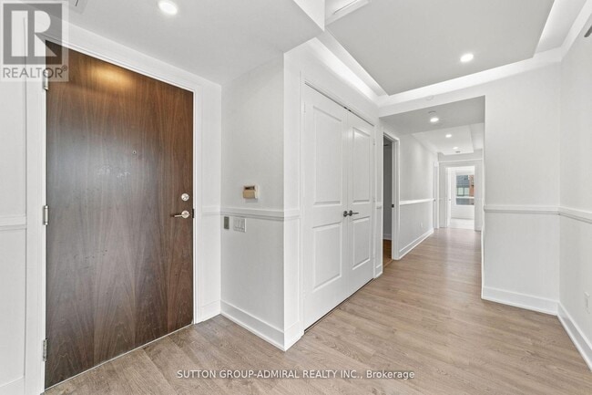 Photo du bâtiment - 7608 Yonge St