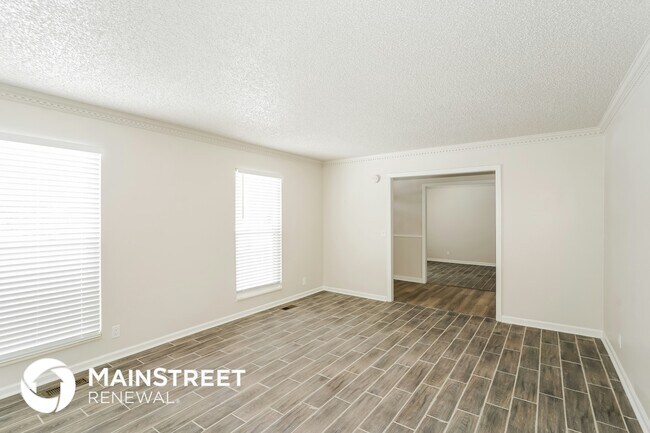 Building Photo - 3804 Hillshire Dr