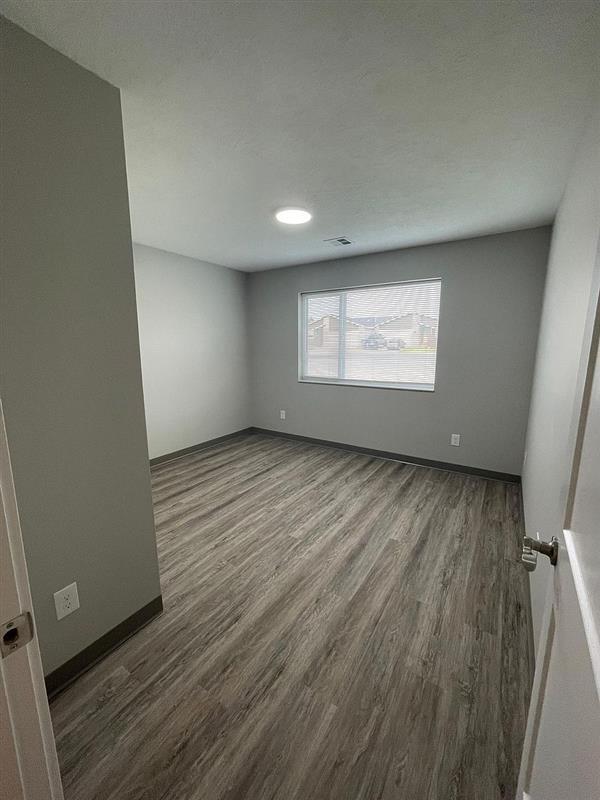 Building Photo - brand new duplex for rent - available for ...