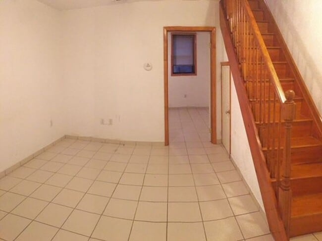 Office or Den - 11 Oak St