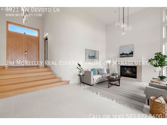 Building Photo - 3921 NW Devoto Ln