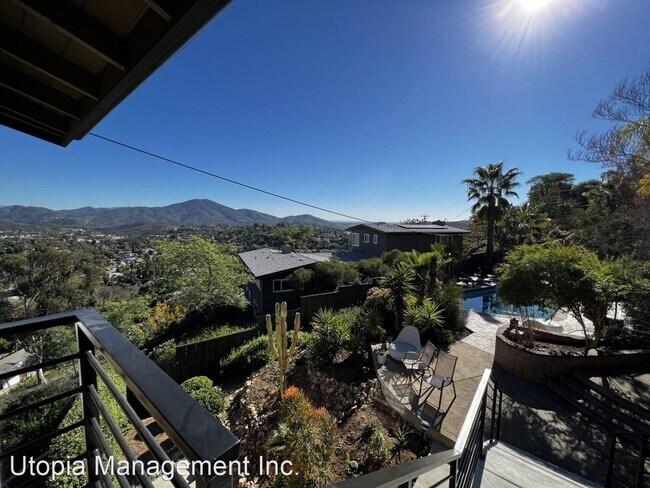 Building Photo - 3 br, 2.5 bath House - 4410 Alta Mira Drive
