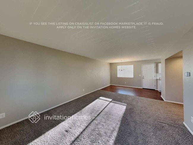 Foto del edificio - 9660 W 105th Ave