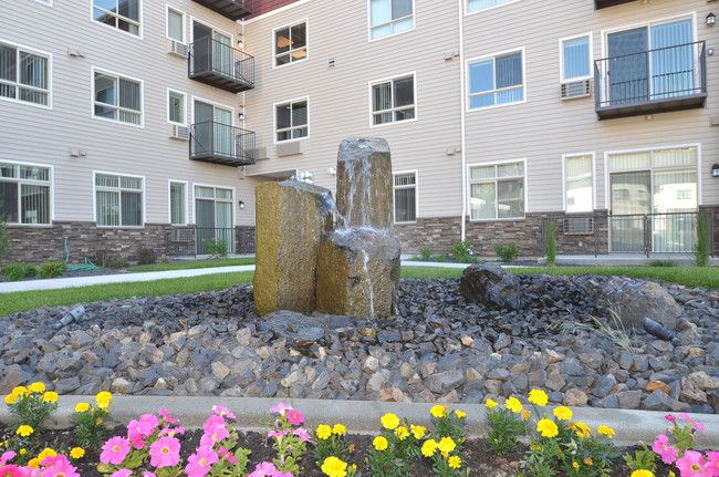 water feature - Affinity at Coeur d Alene 55+